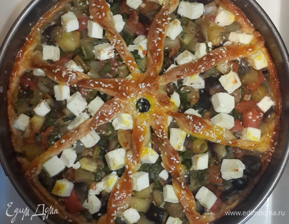 Достать из духовки и дать слегка остыть. Готовый пирожок выглядит вот так ;)