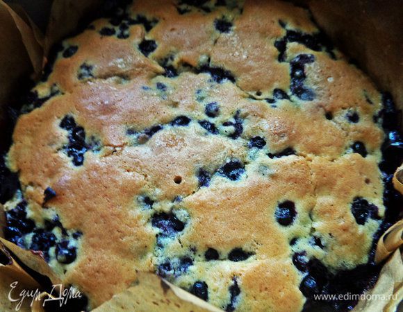 Выпекать 25 минут при 180°С до золотистой корочки.