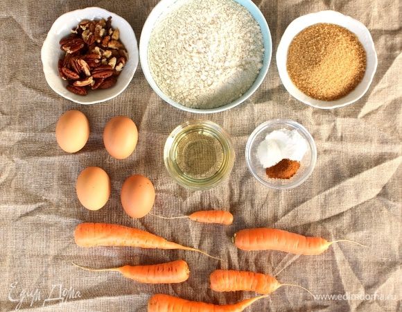 В данном рецепте я буду использовать масло кедрового и грецкого ореха Biolio в сочетании с маслом подсолнечника, вкус коржей будет богаче и иметь насыщенный ореховый вкус и аромат!