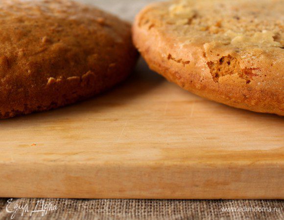 Коржи готовы, отправим их остывать, а сами займемся приготовлением крема.