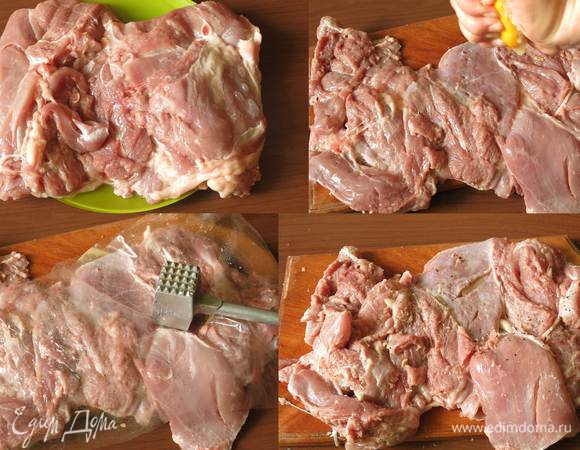 Бедро освобождаем от кости, иногда в продажу поступают части без косточек, если у вас такое, тогда вес исходного продукта корректируем. Отбиваем мясо через пленку. При необходимости подрезаем пласты мяса, чтобы увеличить поверхность, сделать более тонким слой.
Солим, перчим. Поливаем соком лимона, использовала 0,5 шт.
В разрезы закладываем чеснок.