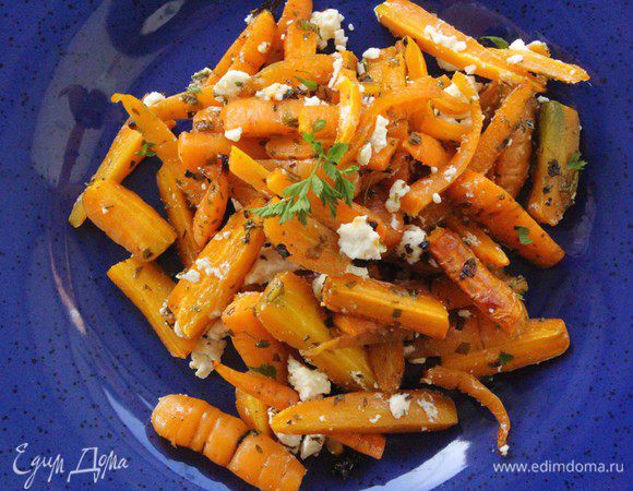 Приятного аппетита! Морковный салат удался. (А вот гномы сегодня без ужина))