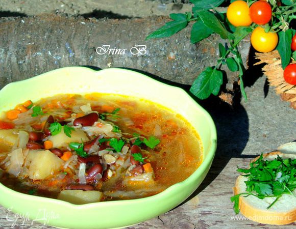 Подавайте, присыпав зеленью, а также можете по желанию и вкусу добавить сметану.