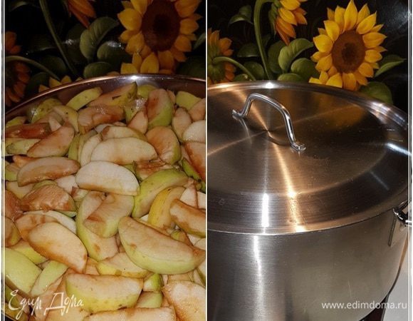 Ставим кастрюлю на плиту, на небольшой огонек. И держим на плите, яблоки распариваем. Надо дождаться их размягчения.