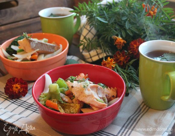 Подайте это блюдо с горячим черным чаем, добавив в каждую чашку пару листиков мелиссы. 

Согревайтесь и наслаждайтесь теплым домашним уютом. Приятного аппетита!