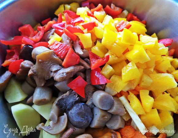 Отправляем в кастрюлю.