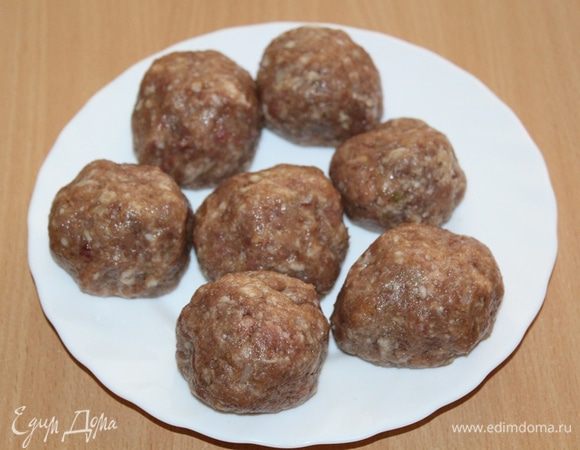 Сформировать тефтели.