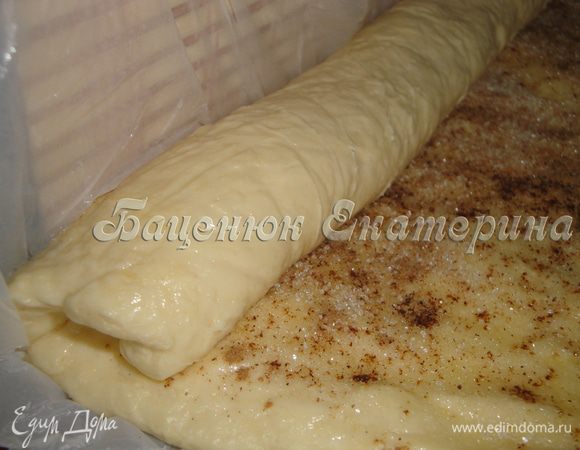 Сворачиваем рулет.