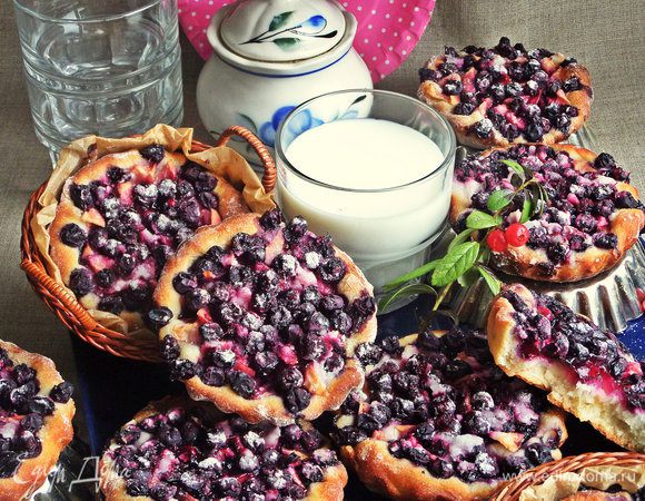 Дать остыть, посыпать сахарной пудрой.