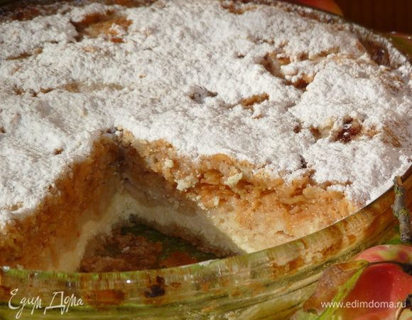 В разрезе хорошо просматриваются слои.