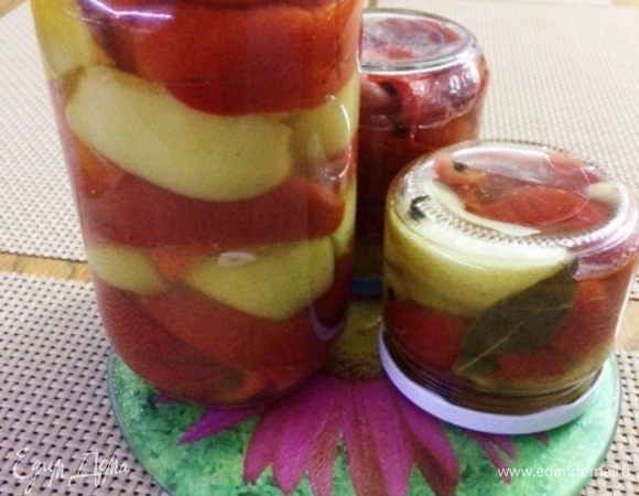 Через месяц полтора открываем баночку и подаем к мясу, очень вкусно. 