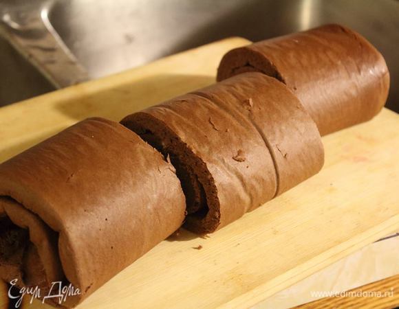 Снять бумагу, разрезать на три равных части.