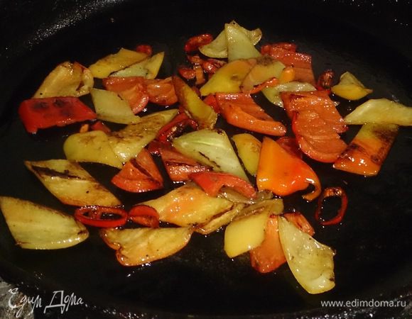 Обжариваем и запекаем до эффекта гриля.