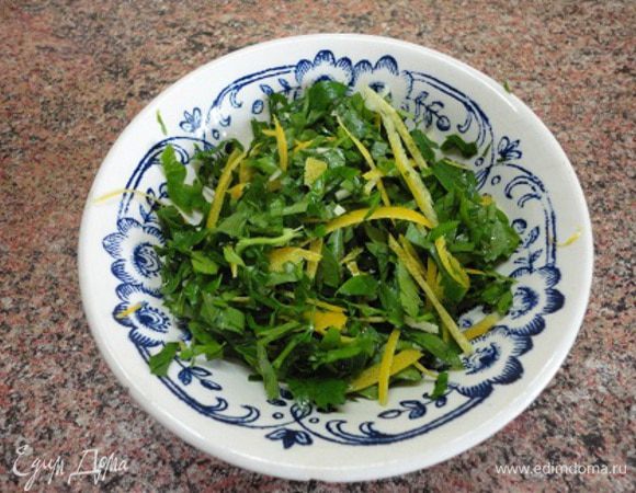 И перемешиваем. Обязательно попробую эту приправу с одним из итальянских блюд. В этом супе она у меня вызвала сплошной восторг.