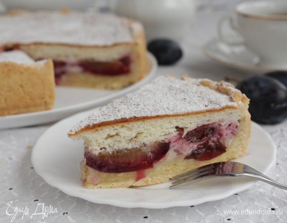 Я не утерпела и разрезала пирог еще неостывшим.