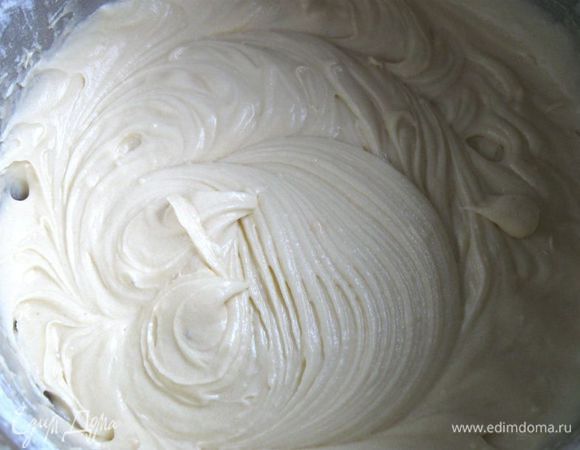 Перемешать миксером.