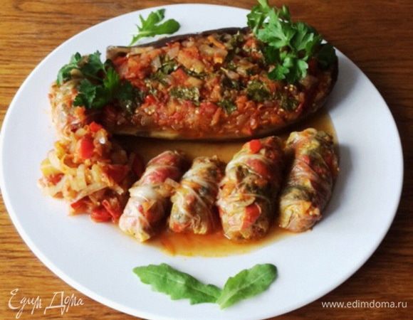 Готовое блюдо подаем к столу и зовем семью обедать. 