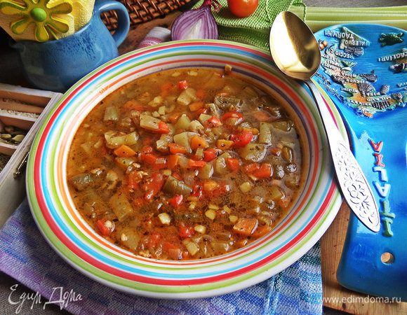Итак, готовим ложку и полную тарелку минестроне-супчика первому дегустатору!
