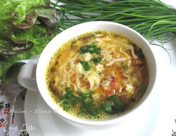 Посыпать пармезаном и зеленью.
Приятного аппетита!