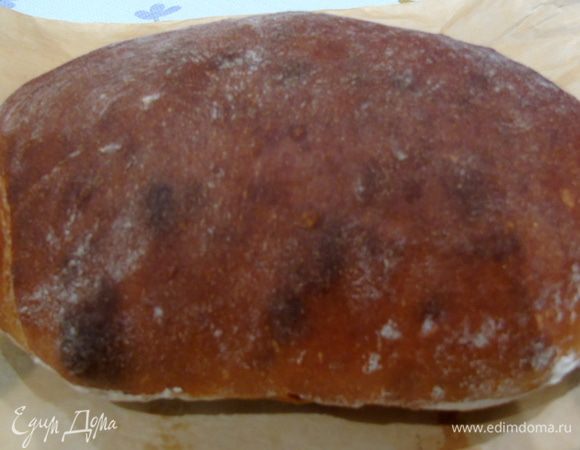 Выпекаем с паром 12 минут, а затем, снизив температуру до 200°С, еще 20 минут до румяной корочки. Готовность проверяем постукиванием по дну, звук должен быть глухим. Или же деревянной палочкой.