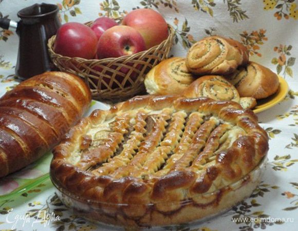 Вот она вся воскресная сдоба из теста от Наташи. Попробуйте, вам тоже понравится.
