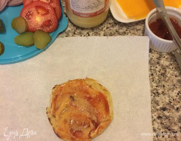 Сборка: тут все на ваш вкус. У меня — это лечо+горчица.