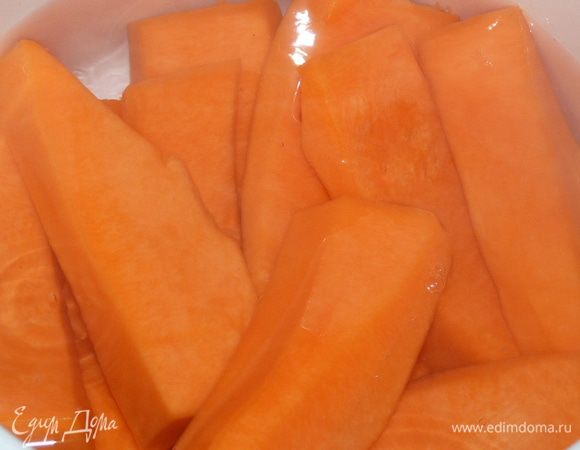 Отварить тыкву 5 минут. Остудить.