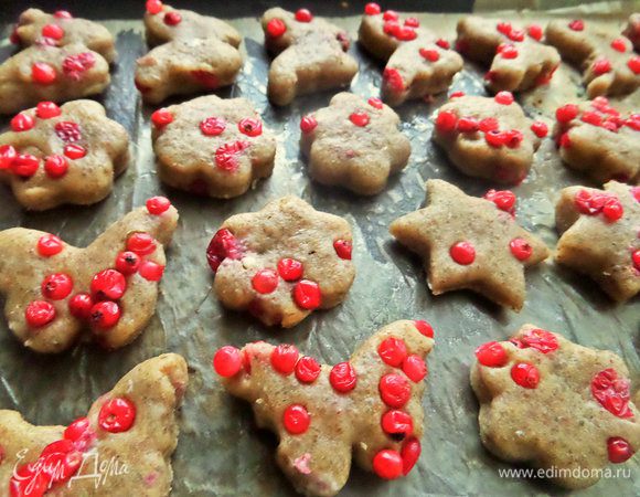 Перенести на смазанный пергамент в форму.