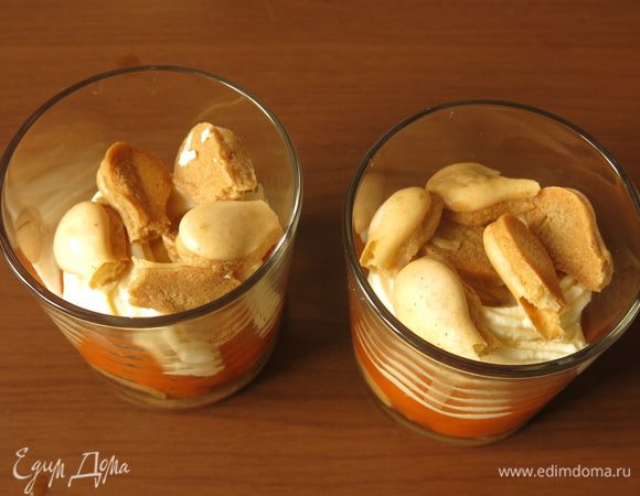 Слой печенья.