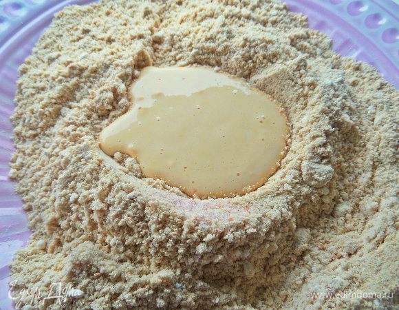 Влить в сухой состав.