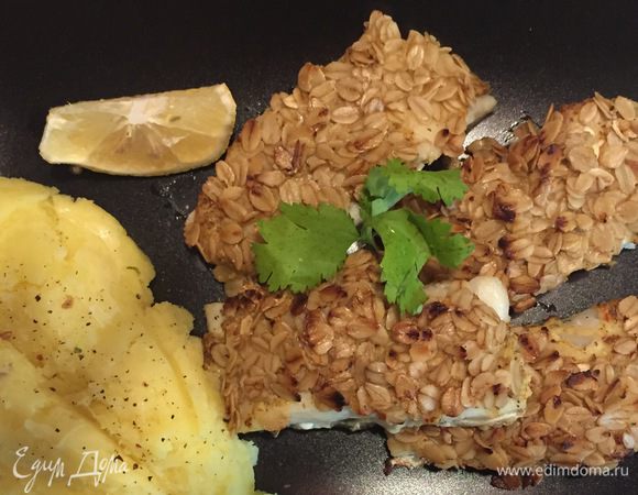 Собственно вот и все. Подавать обязательно с долькой лимона. Ну и картофельное пюре зайдет сюда очень хорошо.