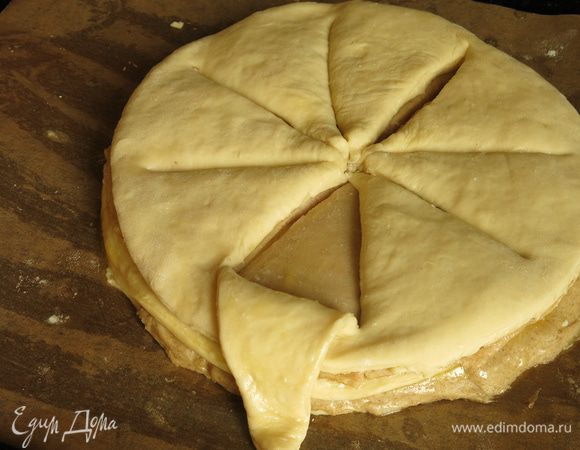 Отгибаем по одному треугольники.