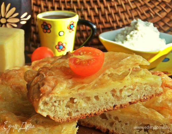 Очень вкусно с кофе. 