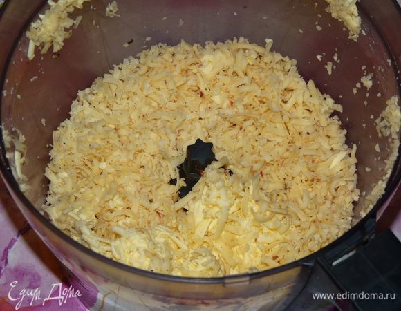 Оставить на 30 минут при комнатной температуре. По истечении времени тщательно перемешать.