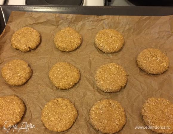 Из получившейся массы сформировать шарики.