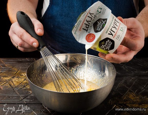 Добавить угурт ТМ «Углече Поле». 