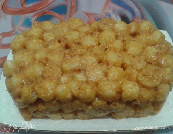 После выложить на блюдо из формы.


