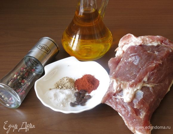 Подготовим мясо, кофе, специи, масло.