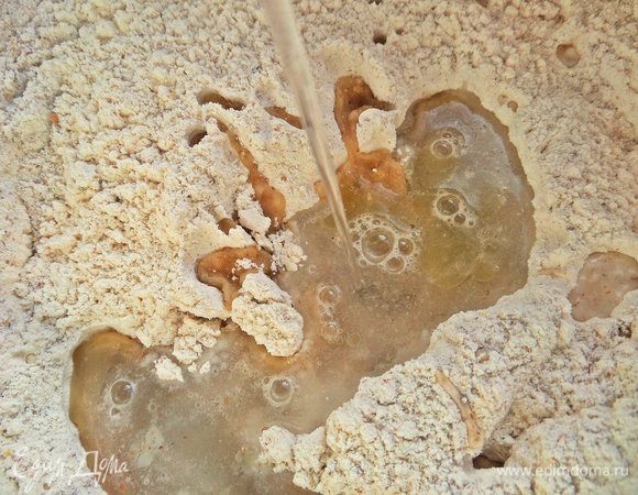 Оставшуюся воду.