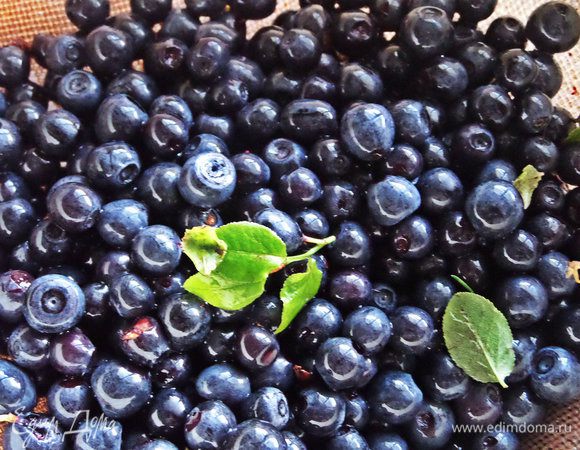 Чернику промыть, если свежая.