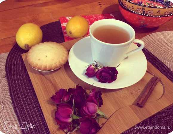 Наливаем в чашку, берем плед, включаем любимый фильм и наслаждаемся!

Приятного чаепития!