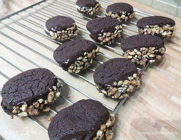 Оставить сушиться на решетке, желательно, в холодном месте. 