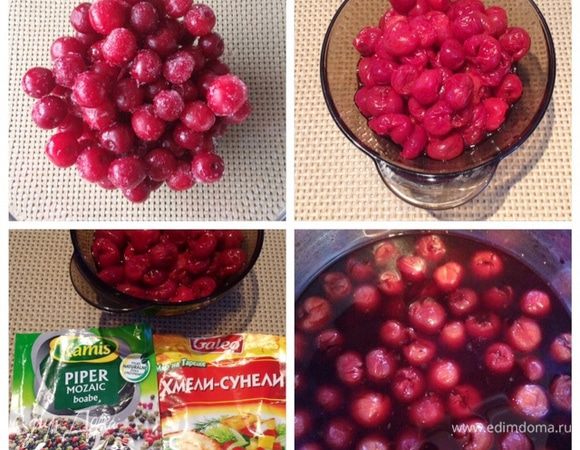 Удалить косточки из вишни (я разморозила, свежей сейчас точно нет). Добавляем вишню в вино и варим минут 5.