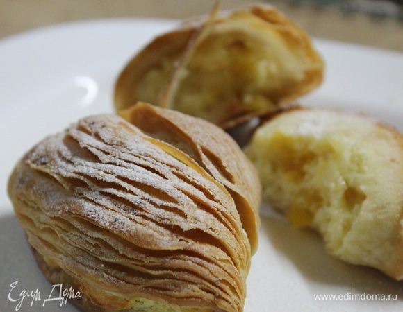 Приятного аппетита! Это стоит приготовить. Нежное, тончайшее тесто, вкусная начинка, и вы ощутите  вкус Италии!