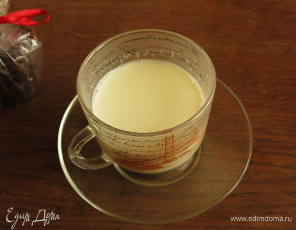 Нагреваем молоко.