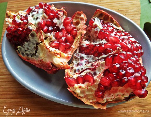 А пока очистить зерна граната.