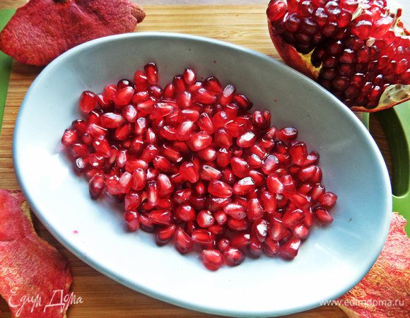 Нужно примерно по 2 ст. л. на порцию.