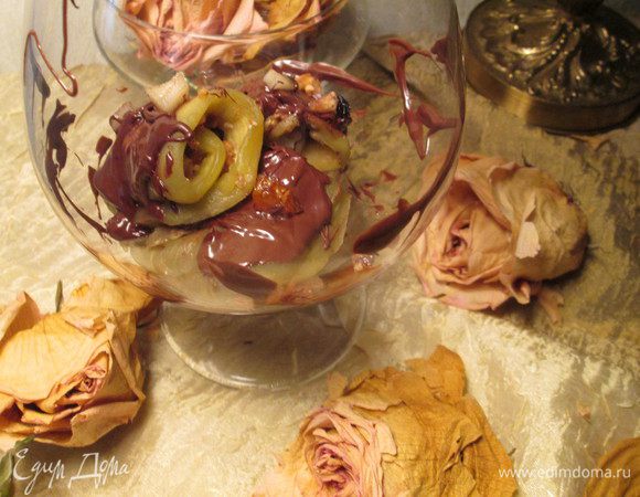 И дегустируем, пытаясь представить себя на побережье Италии вместе с  другими участниками праздника шоколадных баклажанов.