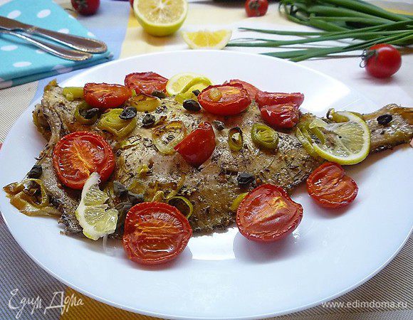 Ароматная и вкусная камбала по-итальянски готова. Приятного аппетита!