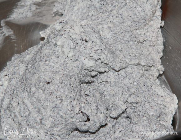 Вымешиваем до однородного состояния. 